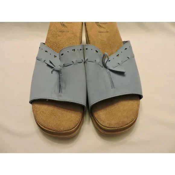 White Mountain Sandals Slip On Clogs Low Heel 9M Comfy Casual Italian Blue Shoes - Picture 2 of 4